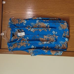 Blue Floral Sleeveless Crepe Blouse